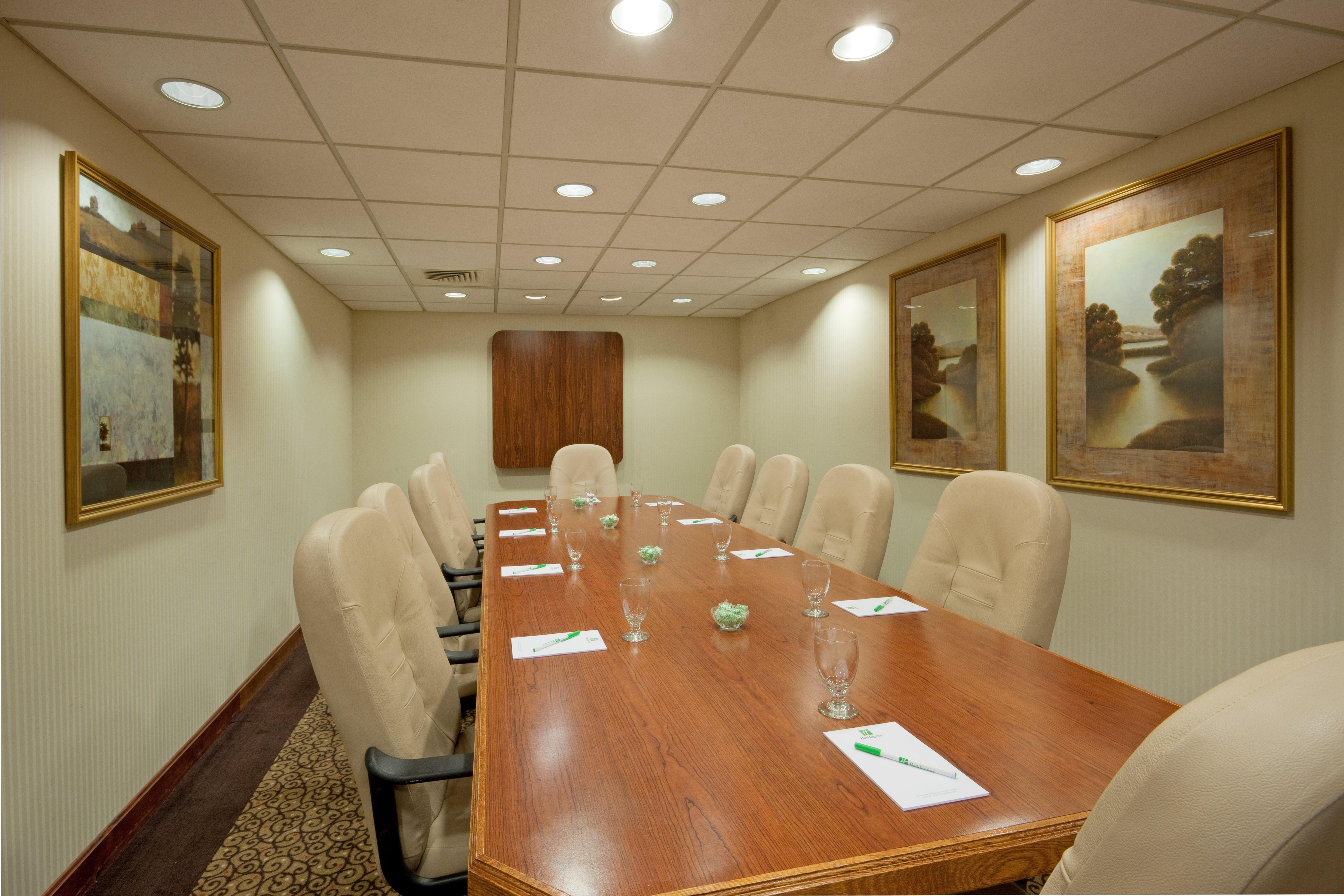 Holiday Inn Portsmouth By Ihg Ngoại thất bức ảnh