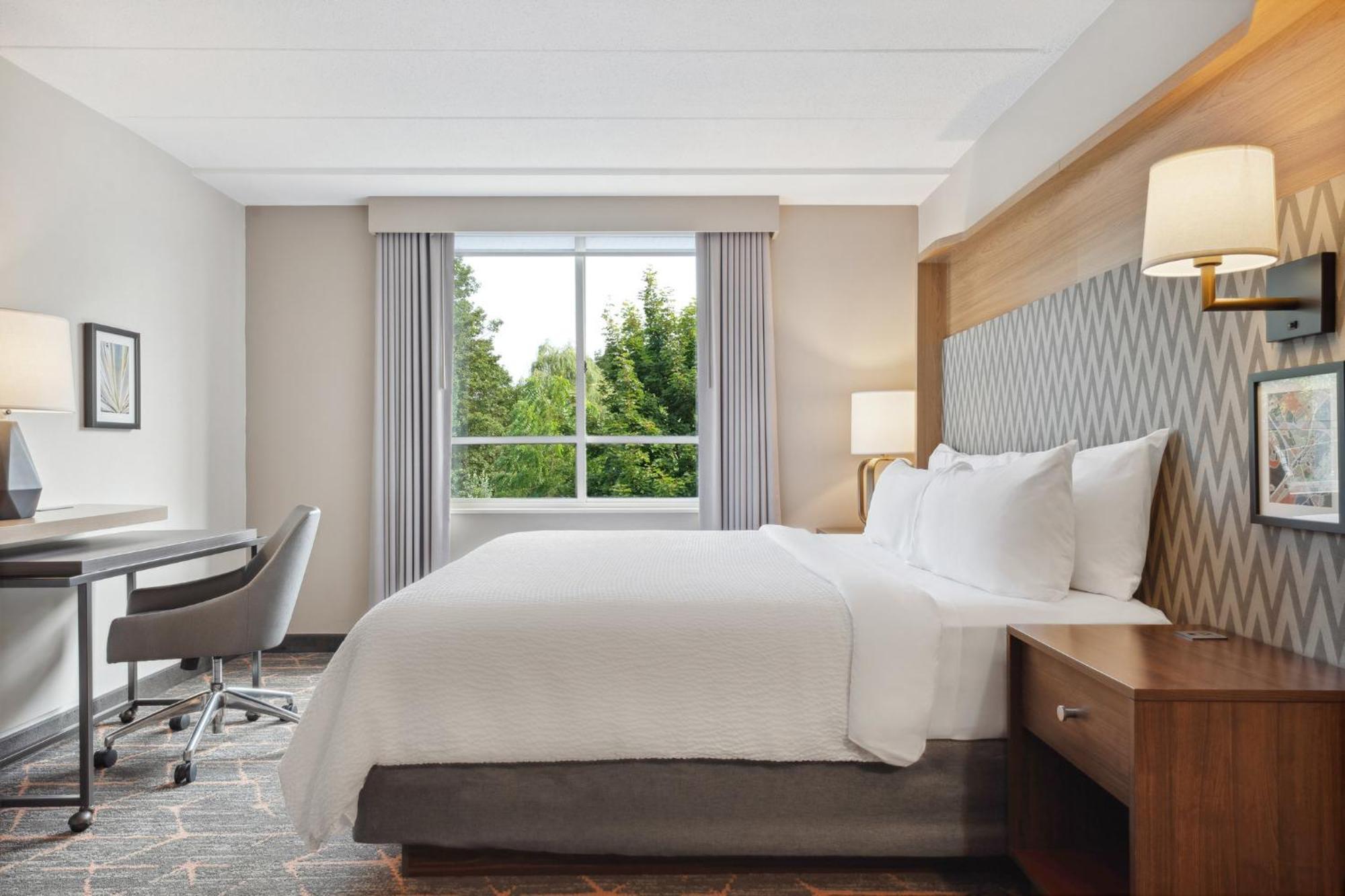 Holiday Inn Portsmouth By Ihg Ngoại thất bức ảnh