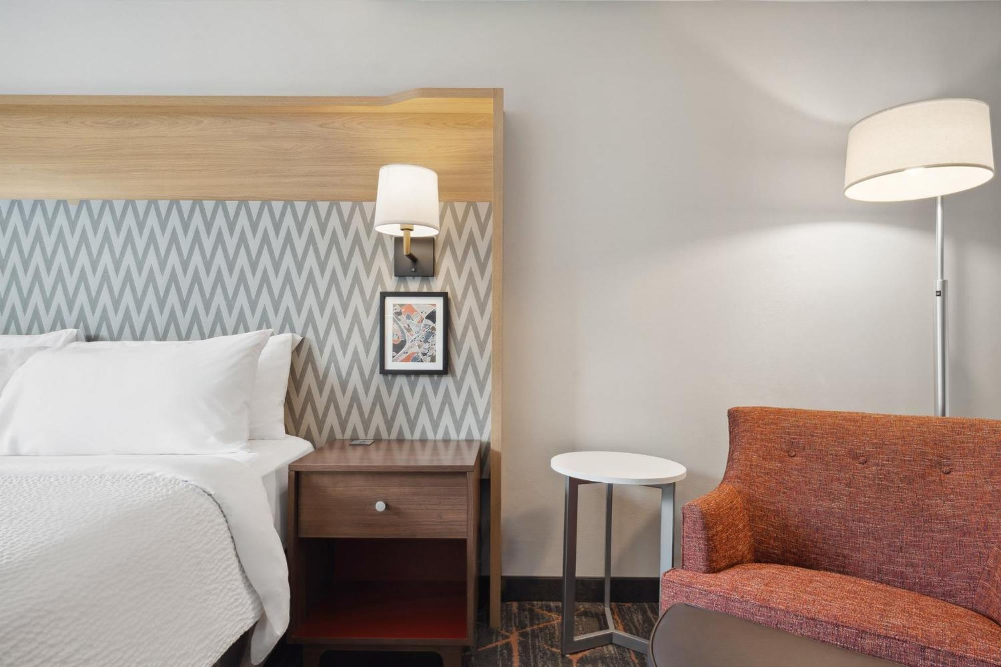 Holiday Inn Portsmouth By Ihg Ngoại thất bức ảnh